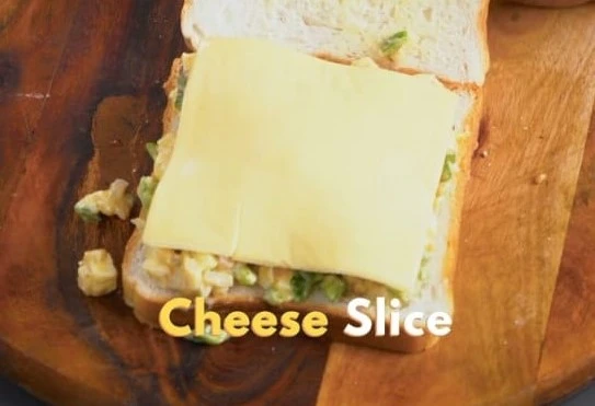 cheese slice on bread