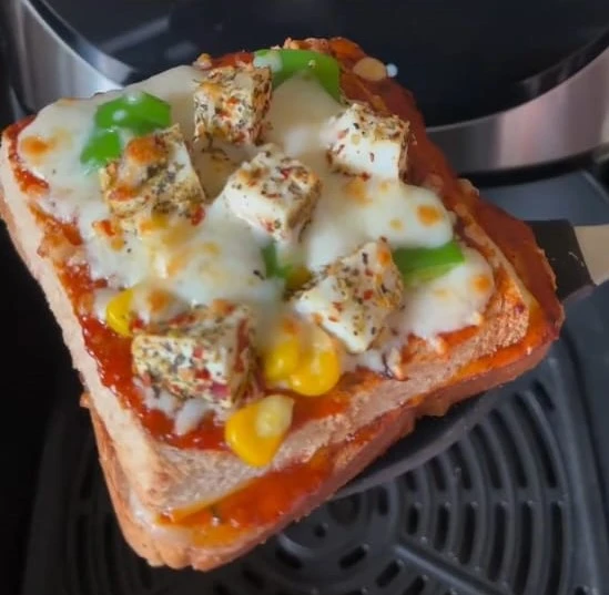 pizza sandwich is ready